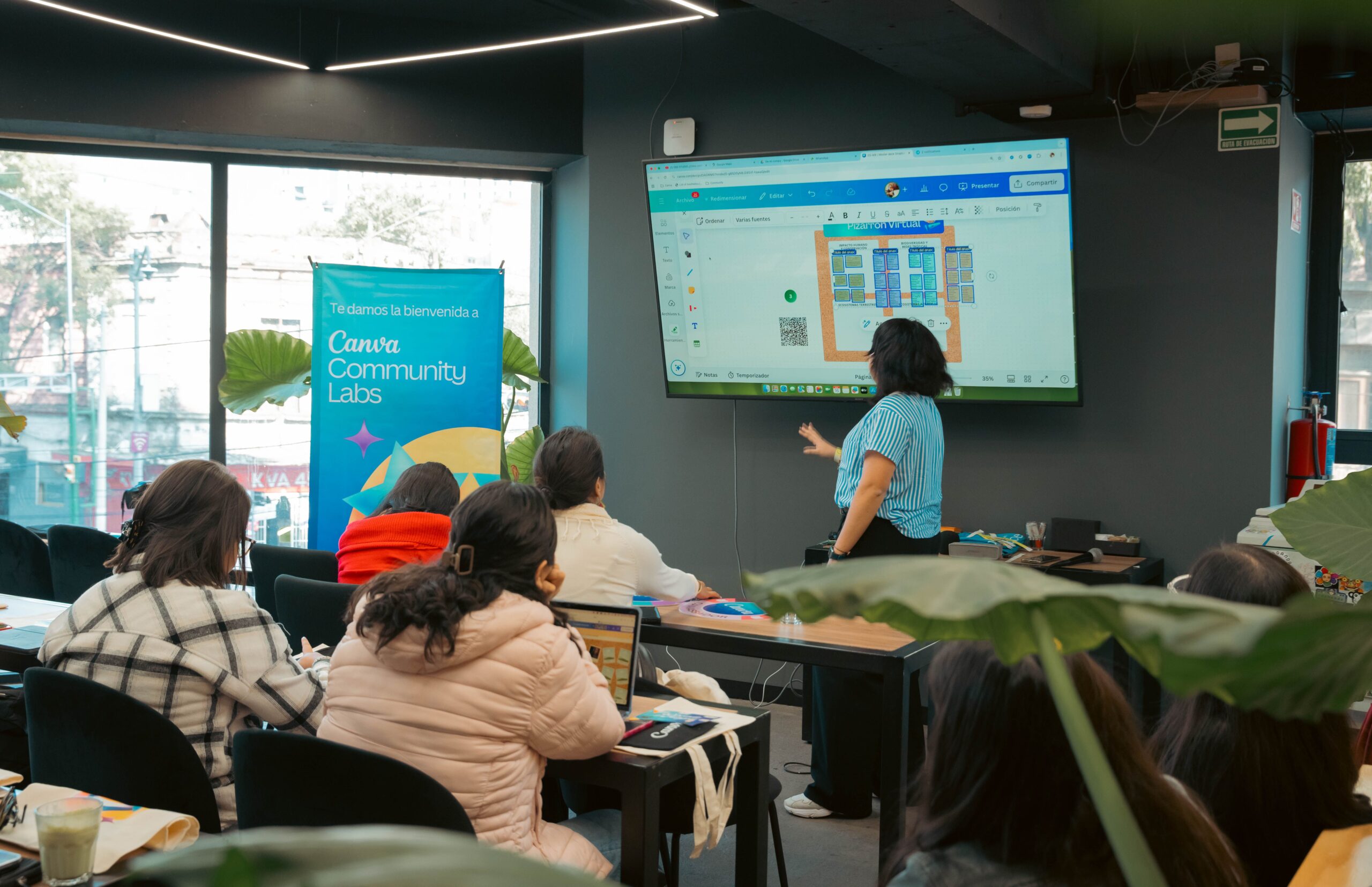 Capacitación empresarial en inteligencia artificial | UOL